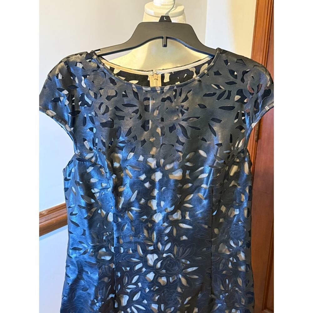 NWT Julia Jordan Black Floral Laser Cut Sheath Cocktail Dress Size 14 - Picture 3 of 16